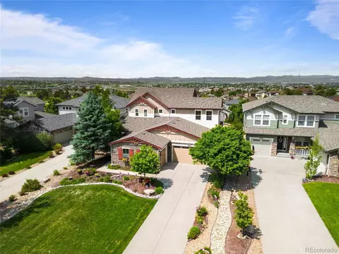 24621 E Ontario Dr, Aurora, CO 80016