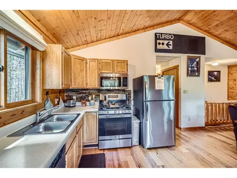 513 Vail Cir, Dillon, CO 80435 photo 9