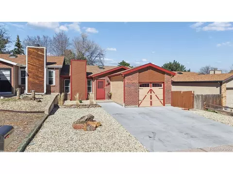 6359 Gunshot Pass Dr, Colorado Springs, CO 80917