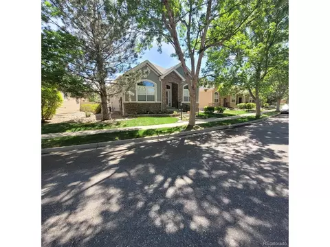 1677 Metropolitan Dr, Longmont, CO 80504