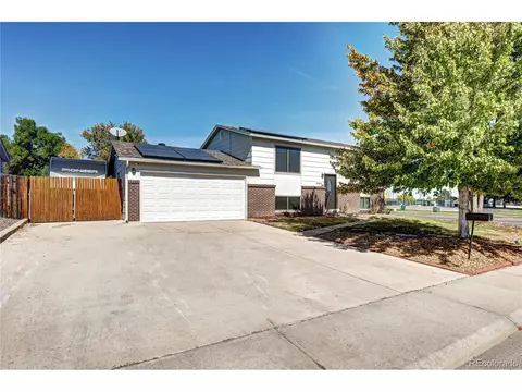 3092 S Laredo Cir, Aurora, CO 80013