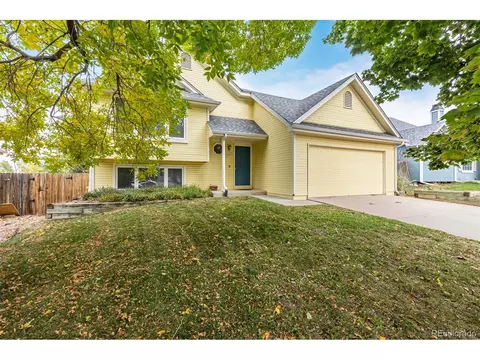 17633 E Temple Dr, Aurora, CO 80015 photo 2