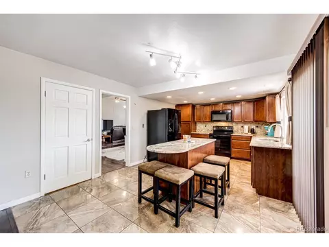 12618 E Bates Cir, Aurora, CO 80014 photo 11