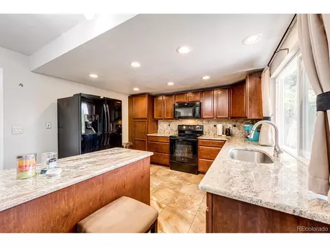 12618 E Bates Cir, Aurora, CO 80014 photo 12