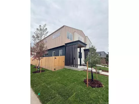 3658 S Galapago St, Englewood, CO 80110