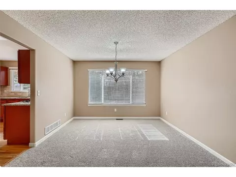 20992 E Crestline Cir, Centennial, CO 80015 photo 6