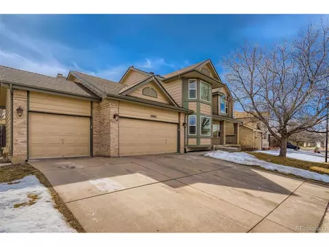 20992 E Crestline Cir, Centennial, CO 80015 photo 1