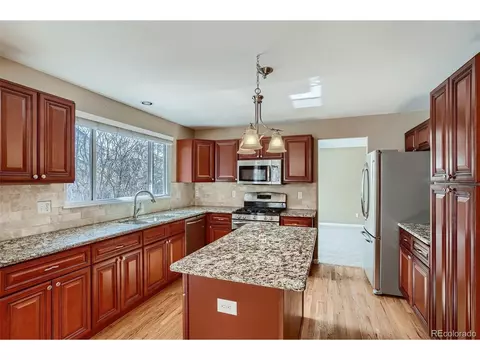 20992 E Crestline Cir, Centennial, CO 80015 photo 9
