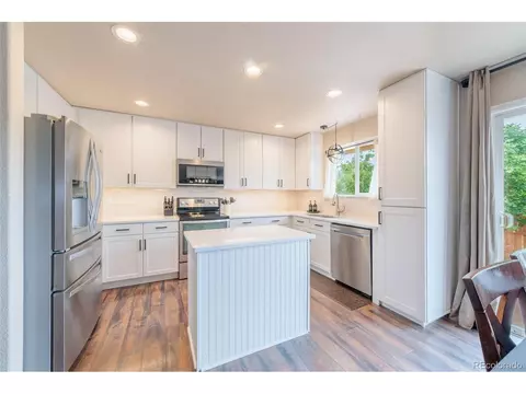 Kitchen - 11285 Daisy Ct, Longmont, CO 80504 photo 5 of 9