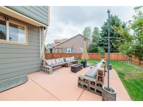 Exterior - 11285 Daisy Ct, Longmont, CO 80504 photo 4 of 8