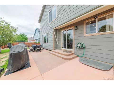 Exterior - 11285 Daisy Ct, Longmont, CO 80504 photo 3 of 8