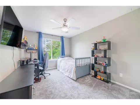 Bedroom - 11285 Daisy Ct, Longmont, CO 80504 photo 6 of 10