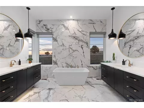 Bath - 10689 Shadow Pines Rd, Parker, CO 80138 photo 3 of 7