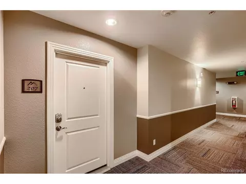 9079 E Panorama Cir #207, Englewood, CO 80112 photo 3