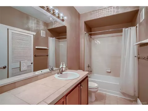 9079 E Panorama Cir #207, Englewood, CO 80112 photo 17
