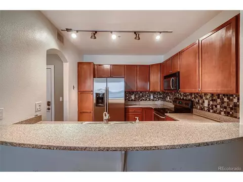 9079 E Panorama Cir #207, Englewood, CO 80112 photo 7