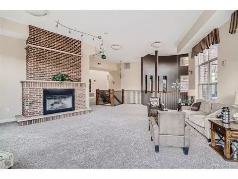 9079 E Panorama Cir #207, Englewood, CO 80112 photo 18