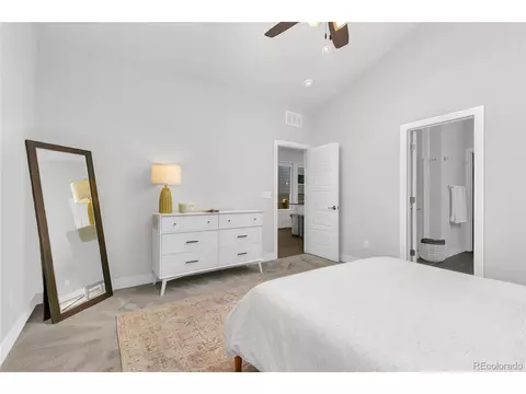 10870 E 26th Ave, Aurora, CO 80010 photo 11