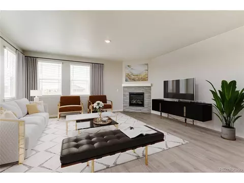 1072 Clara View Dr, Berthoud, CO 80513 photo 2
