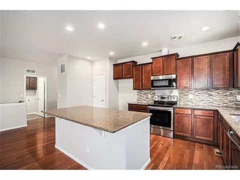 25857 E Maple Pl, Aurora, CO 80018 photo 10