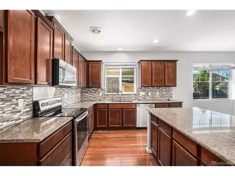 25857 E Maple Pl, Aurora, CO 80018 photo 8