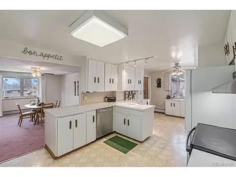 690 Everett St, Lakewood, CO 80215 photo 11