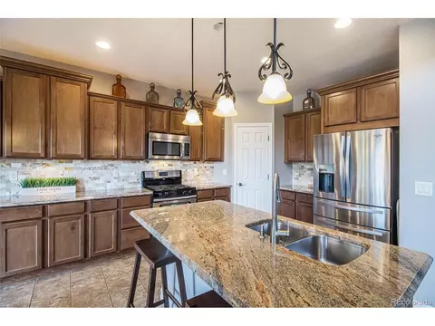 24067 E 3rd Pl, Aurora, CO 80018 photo 4