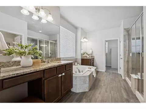 Bath - 6348 Union Ave, Longmont, CO 80504 photo 2 of 6