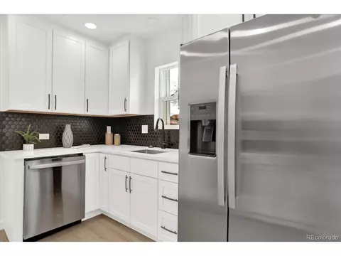 3350 N Vine St, Denver, CO 80205 photo 11