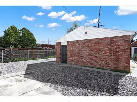 3350 N Vine St, Denver, CO 80205 photo 33