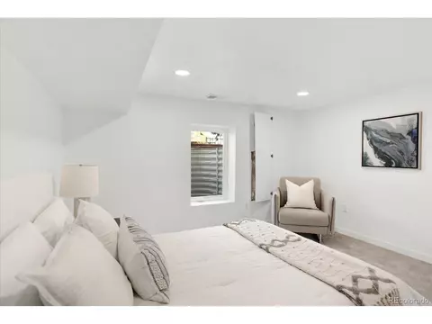 3350 N Vine St, Denver, CO 80205 photo 23