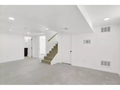 3350 N Vine St, Denver, CO 80205 photo 19