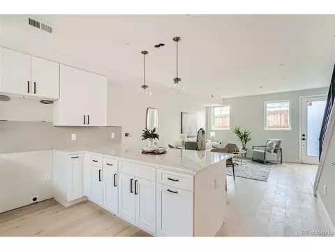 1919 W Elk Pl #5, Denver, CO 80211