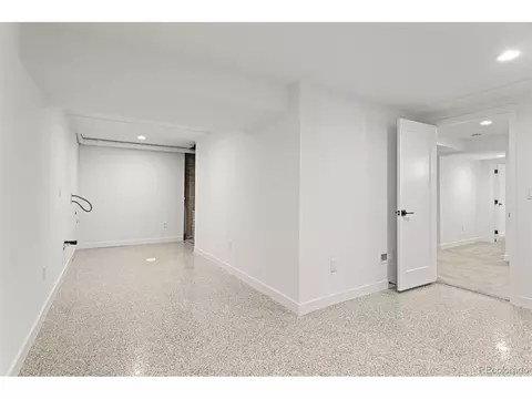 Undisclosed, Centennial, CO 80121 photo 16