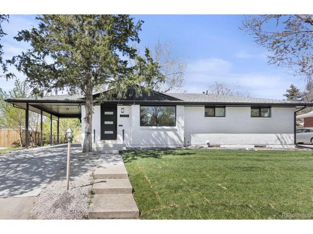 Undisclosed, Centennial, CO 80121