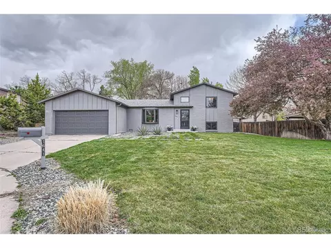 1641 S Parfet Ct, Denver, CO 80232