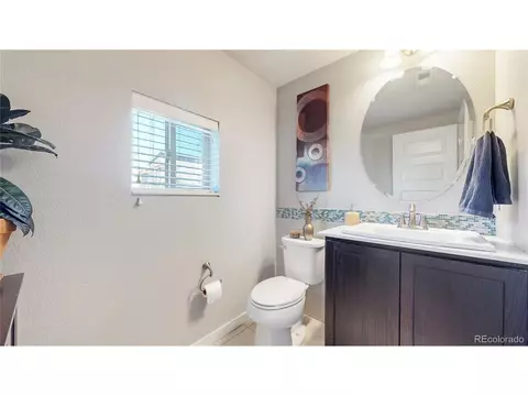 9044 E 49th Pl, Denver, CO 80238 photo 17