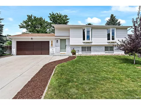 829 W Linden St, Louisville, CO 80027