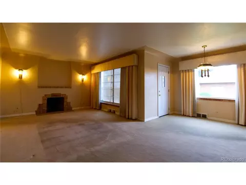 2870 Grape St, Denver, CO 80207 photo 3
