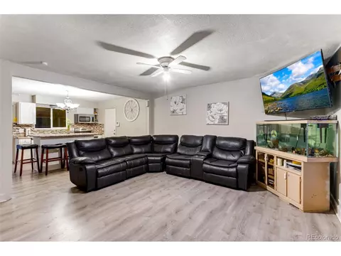 16532 E Iliff Pl, Aurora, CO 80013 photo 3