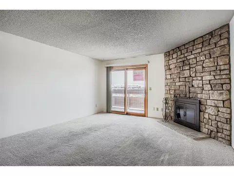 Living - 431 Wright St #202, Lakewood, CO 80228 photo 2 of 4
