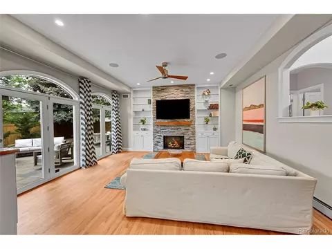 Living - 2558 Premier Pl, Boulder, CO 80304 photo 2 of 3
