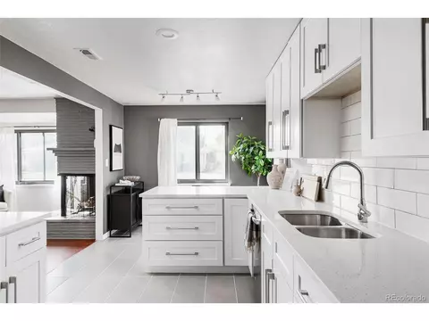 7355 E 22nd Ave, Denver, CO 80207 photo 20