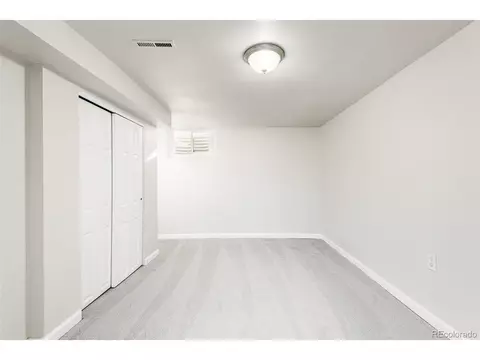 7355 E 22nd Ave, Denver, CO 80207 photo 24