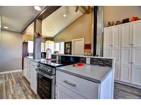 336 Apache Trl, Como, CO 80432 photo 8