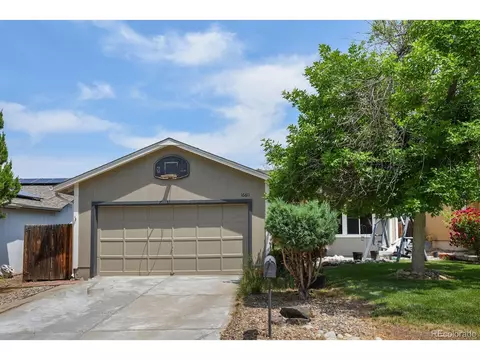 16611 E Ithaca Pl, Aurora, CO 80013 photo 3