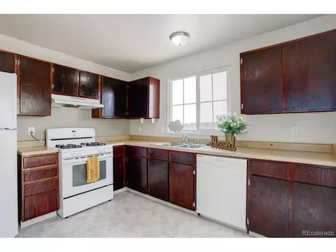 20359 E Coolidge Dr, Aurora, CO 80011
