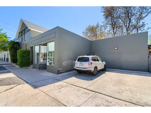 Exterior - 818 E 20th Ave, Denver, CO 80218 photo 3 of 10
