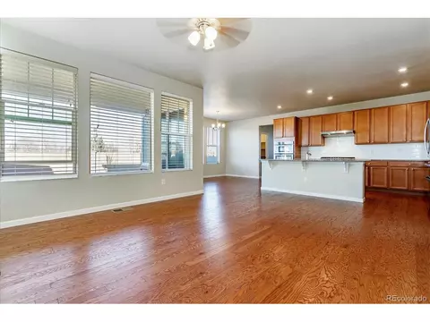 9869 E Kansas Ave, Aurora, CO 80247 photo 2