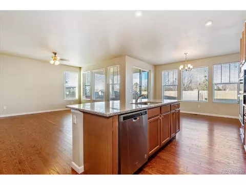 9869 E Kansas Ave, Aurora, CO 80247 photo 5